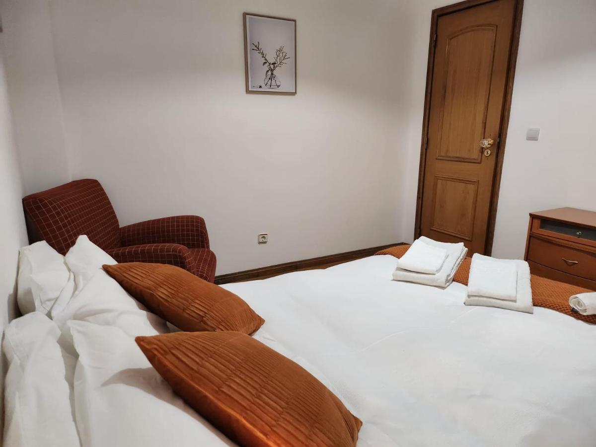 A Casa De Pedra Hotel Амора Екстериор снимка