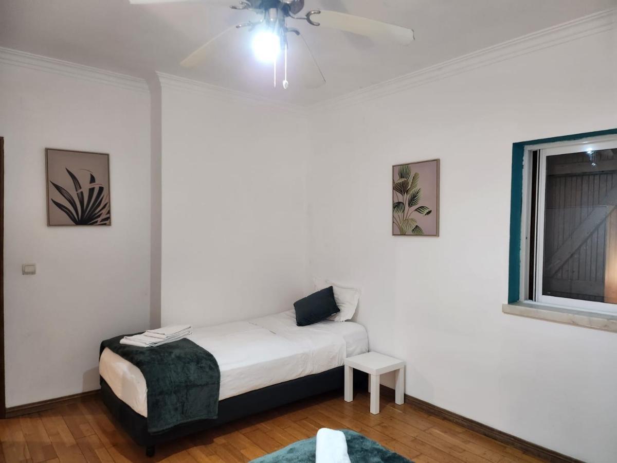 A Casa De Pedra Hotel Амора Екстериор снимка